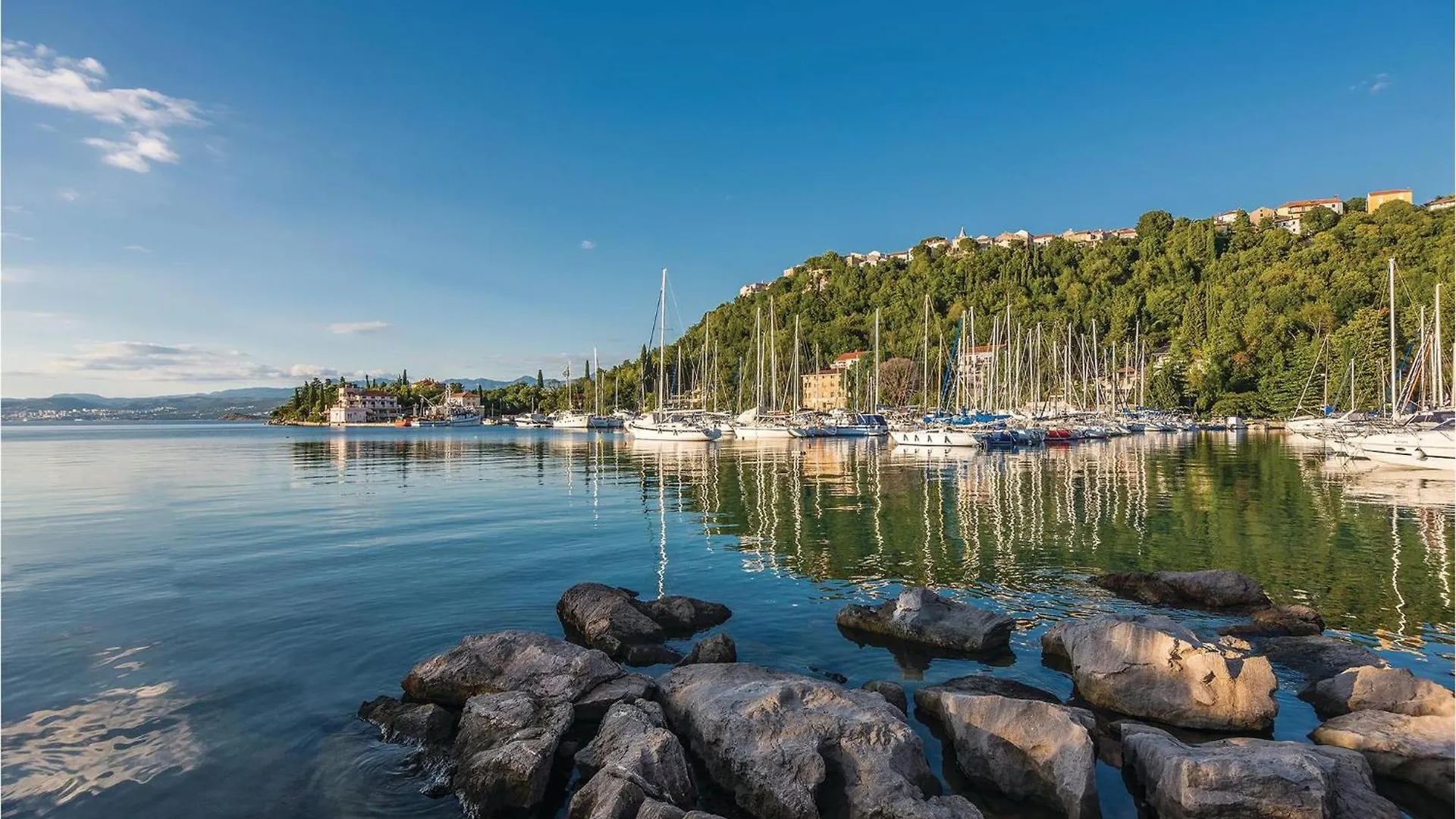 2 Bedroom Gorgeous Apartment In Omisalj Croatia
